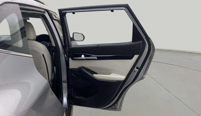 2020 KIA SELTOS HTX IVT 1.5 PETROL, Petrol, Automatic, 27,415 km, RHS Rear Door