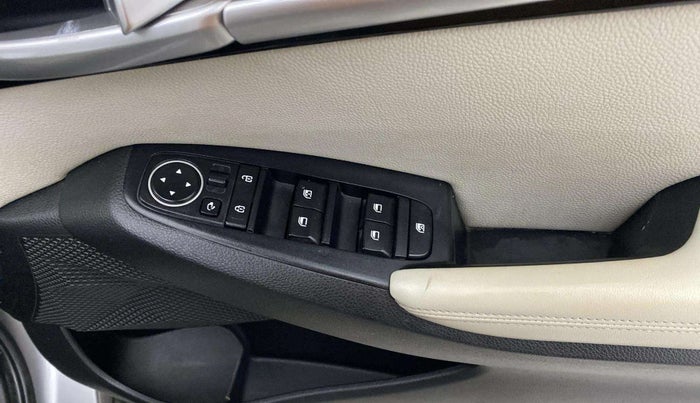 2020 KIA SELTOS HTX IVT 1.5 PETROL, Petrol, Automatic, 27,415 km, Driver Side Door Panels Control
