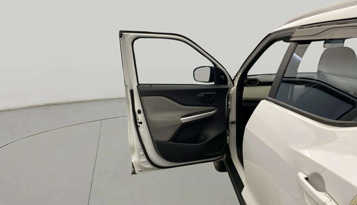 2023 Nissan MAGNITE XE, Petrol, Manual, 25,385 km, LHS Front Door