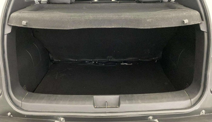2023 Nissan MAGNITE XE, Petrol, Manual, 25,385 km, Boot Inside