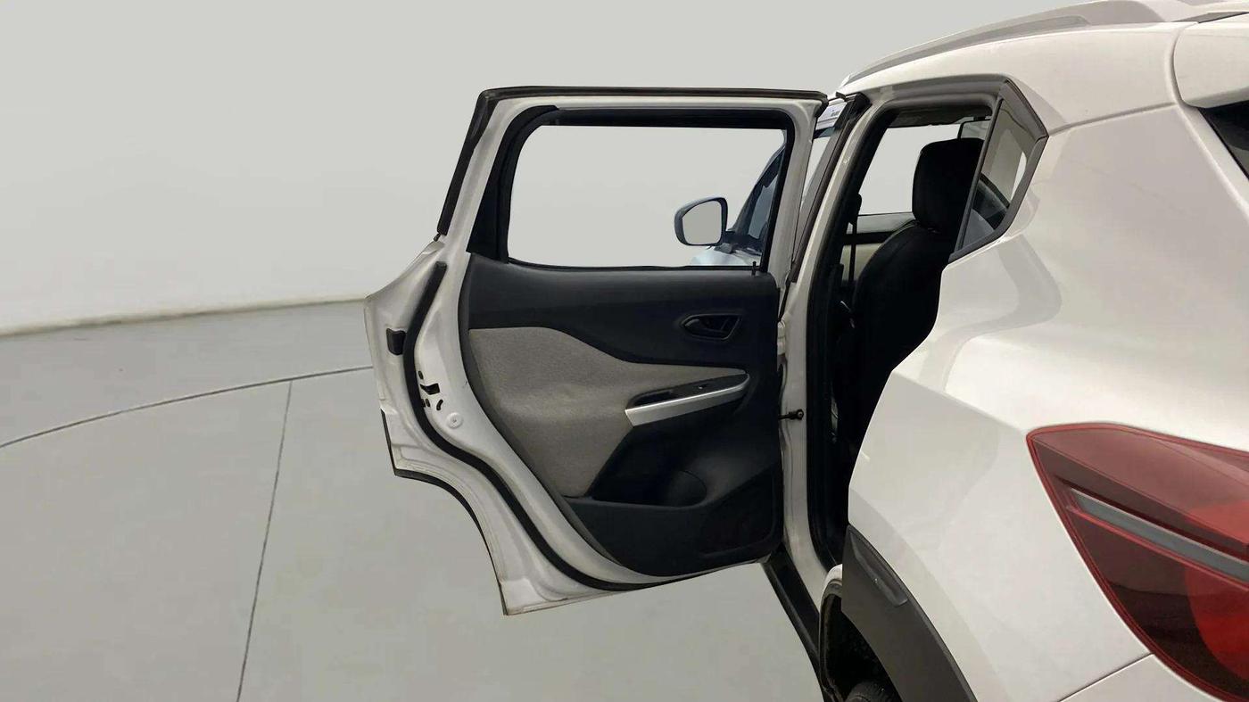 2023 Nissan MAGNITE XE, Petrol, Manual, 25,385 km, LHS Rear Door