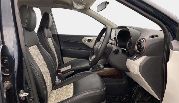 2022 Hyundai AURA SX 1.2, Petrol, Manual, 11,671 km, Right Side Front Door Cabin