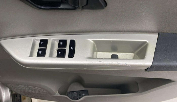 2016 Mahindra Kuv100 K4 PLUS D 6 STR, Diesel, Manual, 80,435 km, Driver Side Door Panels Control