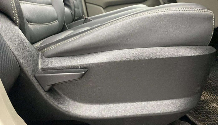 2016 Mahindra Kuv100 K4 PLUS D 6 STR, Diesel, Manual, 80,435 km, Driver Side Adjustment Panel