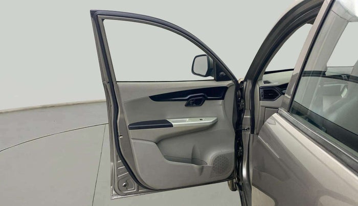 2016 Mahindra Kuv100 K4 PLUS D 6 STR, Diesel, Manual, 80,435 km, LHS Front Door