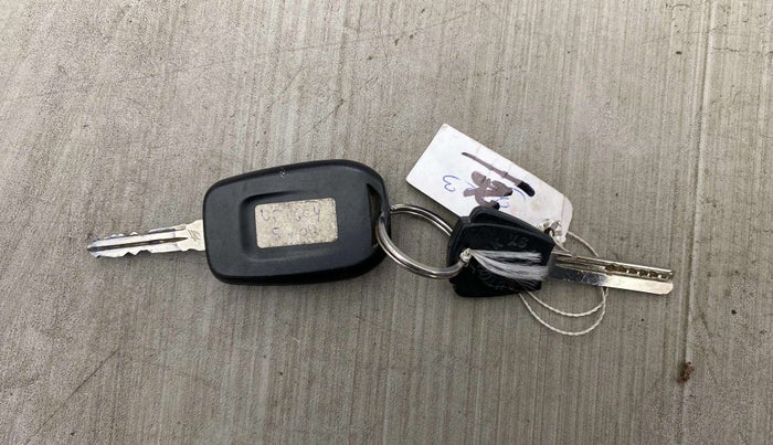 2021 Renault Kiger RXE MT, Petrol, Manual, 18,711 km, Key Close Up