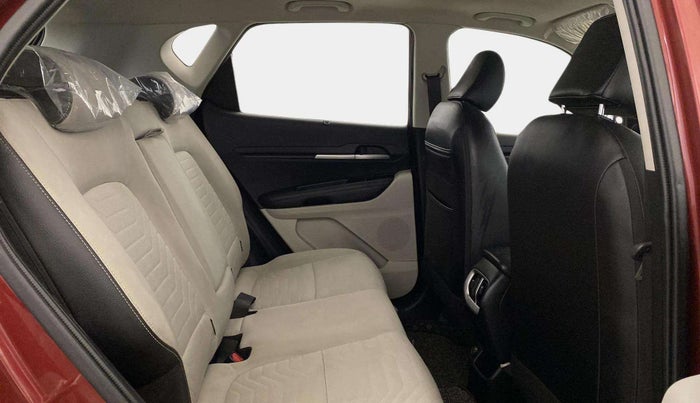 2021 KIA SONET HTX 1.0 IMT, Petrol, Manual, 43,133 km, Right Side Rear Door Cabin