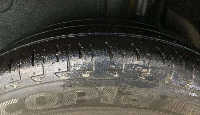 2017 Maruti IGNIS DELTA 1.2, Petrol, Manual, 38,251 km, Left Rear Tyre Tread