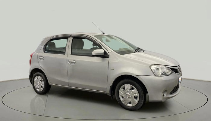 2015 Toyota Etios Liva G, Petrol, Manual, 48,808 km, Right Front Diagonal