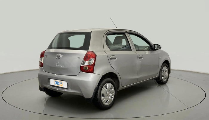 2015 Toyota Etios Liva G, Petrol, Manual, 48,808 km, Right Back Diagonal
