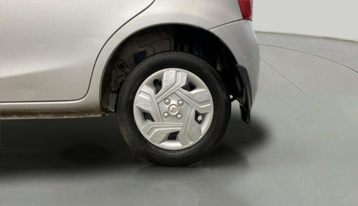 2015 Toyota Etios Liva G, Petrol, Manual, 48,808 km, Left Rear Wheel