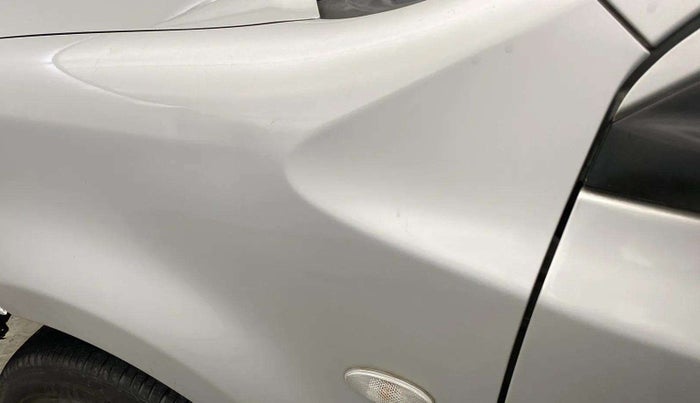 2015 Toyota Etios Liva G, Petrol, Manual, 48,808 km, Left fender - Minor scratches