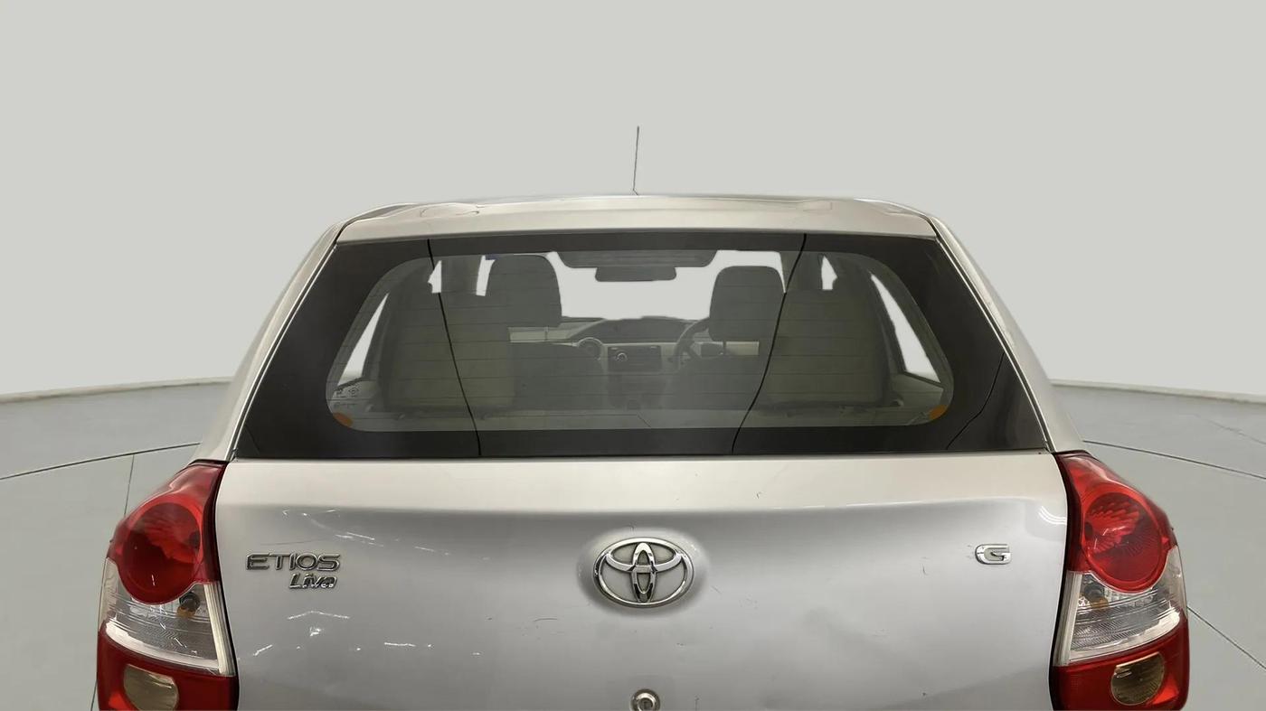 2015 Toyota Etios Liva G, Petrol, Manual, 48,808 km, Rear Windshield