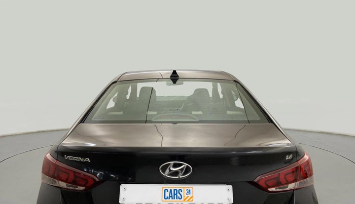 2019 Hyundai Verna 1.6 VTVT SX, Petrol, Manual, 65,203 km, Rear Windshield