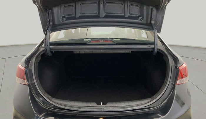 2019 Hyundai Verna 1.6 VTVT SX, Petrol, Manual, 65,203 km, Boot Open Zoomed View