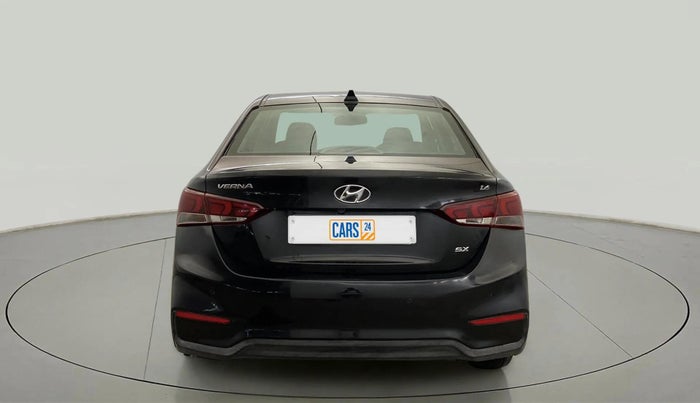 2019 Hyundai Verna 1.6 VTVT SX, Petrol, Manual, 65,203 km, Back/Rear