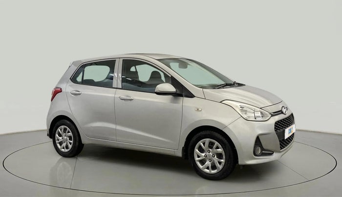 2017 Hyundai Grand i10 MAGNA 1.2 KAPPA VTVT, Petrol, Manual, 30,090 km, Right Front Diagonal