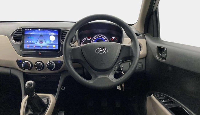 2017 Hyundai Grand i10 MAGNA 1.2 KAPPA VTVT, Petrol, Manual, 30,090 km, Steering Wheel Close Up