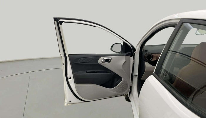 2020 Hyundai AURA S 1.2 CNG, CNG, Manual, 49,021 km, LHS Front Door
