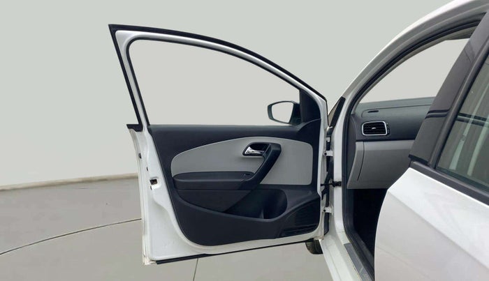 2020 Skoda Rapid 1.0 AMBITION TSI MT, Petrol, Manual, 61,467 km, LHS Front Door