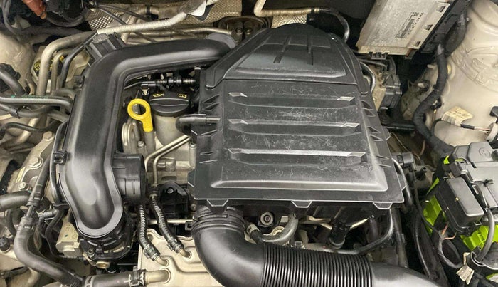 2020 Skoda Rapid 1.0 AMBITION TSI MT, Petrol, Manual, 61,467 km, Engine View
