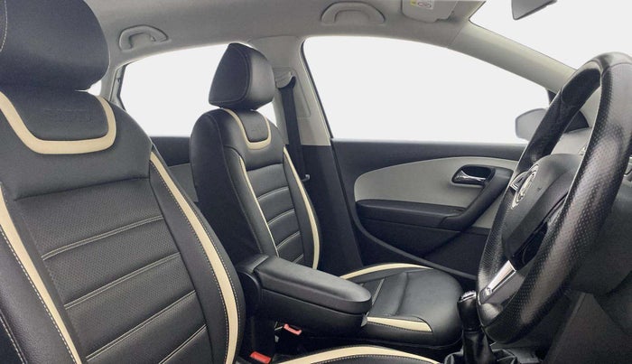 2020 Skoda Rapid 1.0 AMBITION TSI MT, Petrol, Manual, 61,467 km, Right Side Front Door Cabin