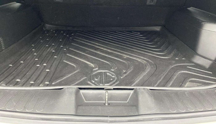 2019 MG HECTOR SHARP 1.5 DCT PETROL, Petrol, Automatic, 79,704 km, Boot Inside