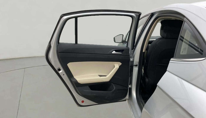 2023 Volkswagen VIRTUS TOPLINE TSI 1.0 MT, Petrol, Manual, 30,573 km, LHS Rear Door