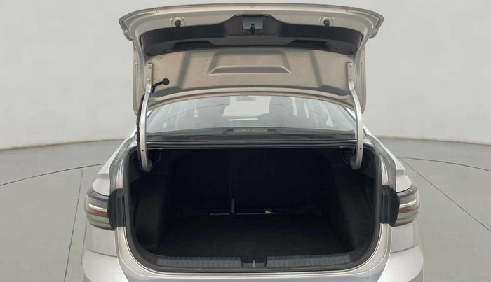 2023 Volkswagen VIRTUS TOPLINE TSI 1.0 MT, Petrol, Manual, 30,573 km, Boot Open Zoomed View