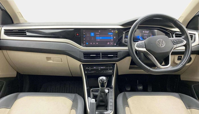 2023 Volkswagen VIRTUS TOPLINE TSI 1.0 MT, Petrol, Manual, 30,573 km, Dashboard