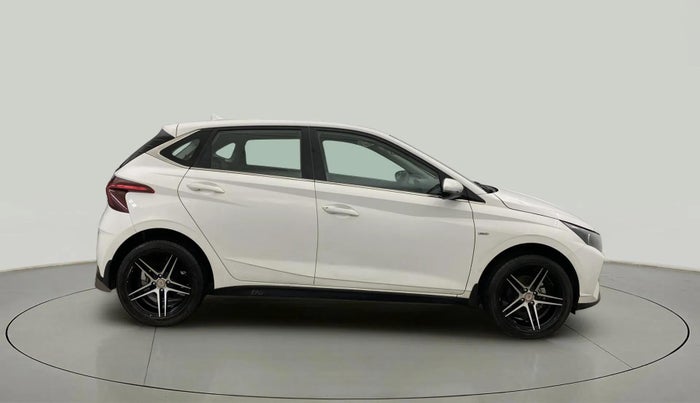 2023 Hyundai NEW I20  SPORTZ 1.0TURBO DCT, Petrol, Automatic, 28,310 km, Right Side View