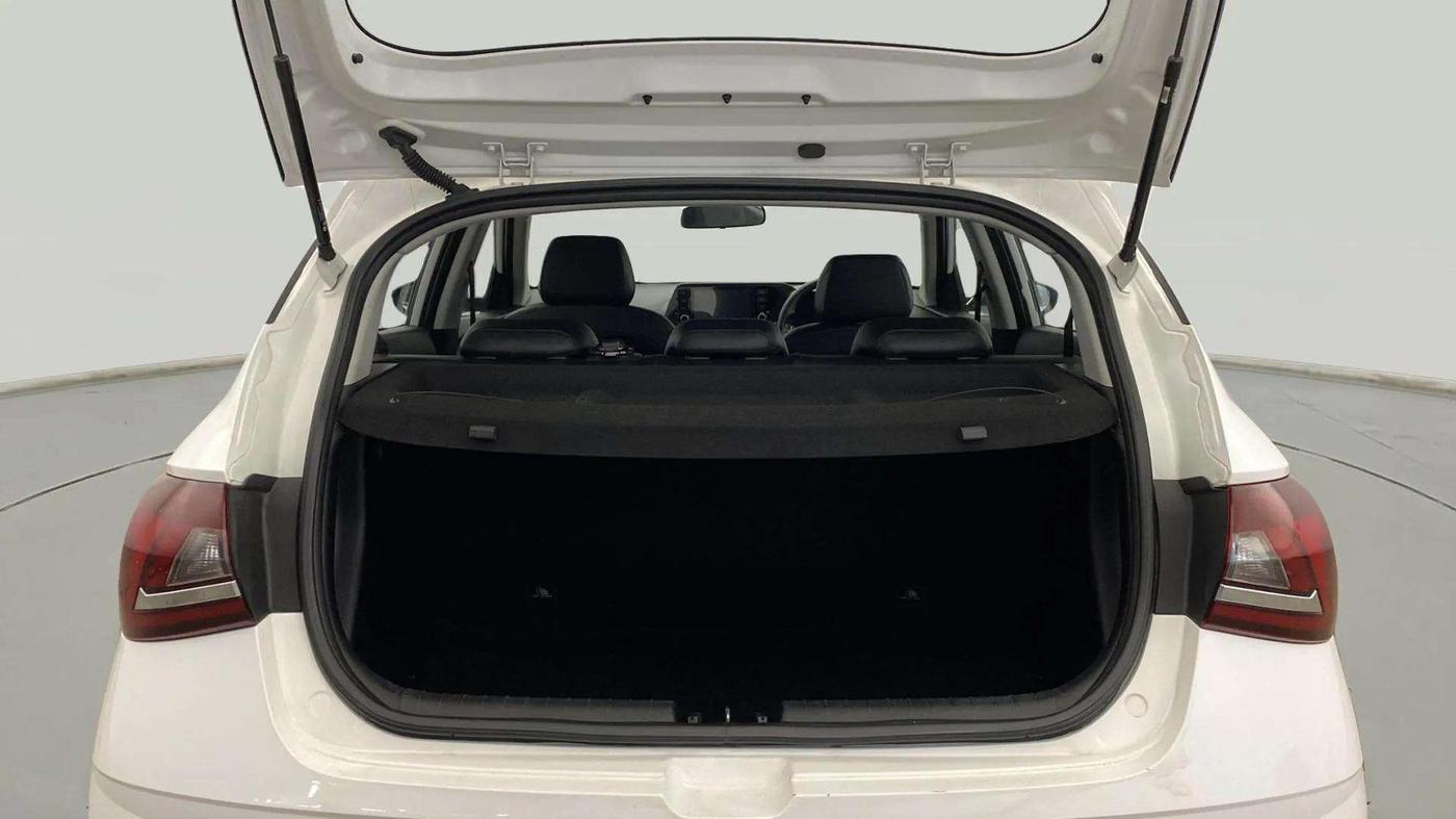 2023 Hyundai NEW I20  SPORTZ 1.0TURBO DCT, Petrol, Automatic, 28,310 km, Boot Open Zoomed View