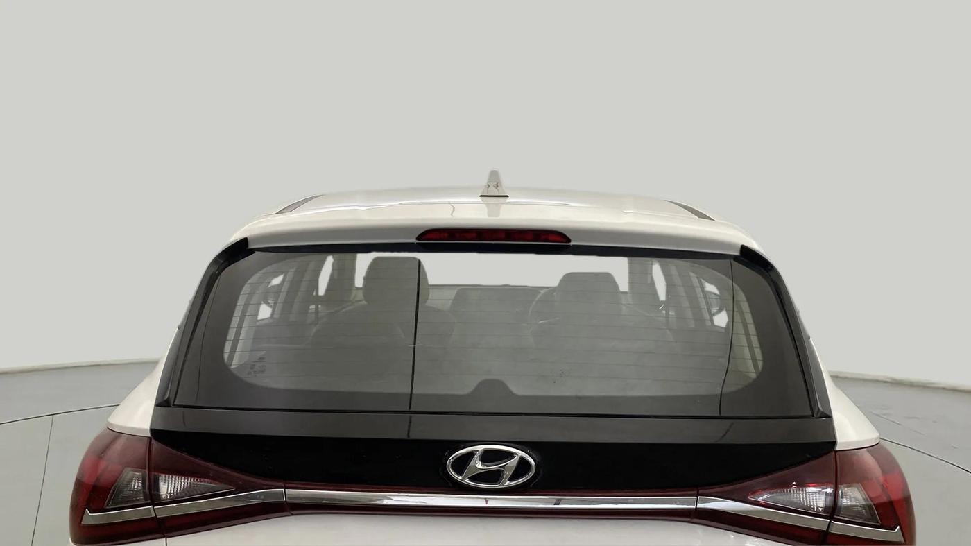 2023 Hyundai NEW I20  SPORTZ 1.0TURBO DCT, Petrol, Automatic, 28,310 km, Rear Windshield
