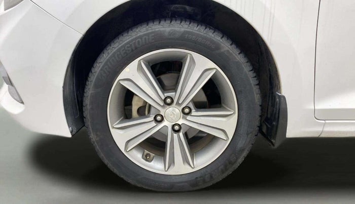 2019 Hyundai Verna 1.6 VTVT SX + AT, Petrol, Automatic, 1,06,751 km, Left Front Wheel