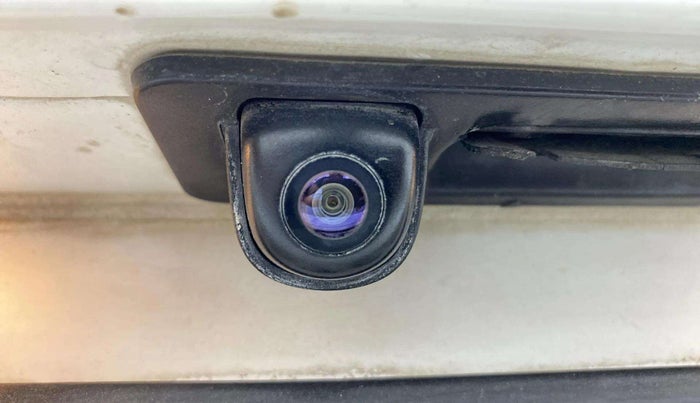 2019 Hyundai Verna 1.6 VTVT SX + AT, Petrol, Automatic, 1,06,751 km, Parking Camera