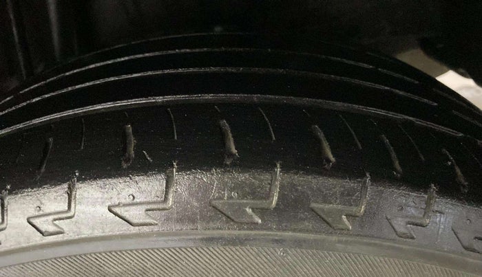 2018 Honda WR-V 1.2L I-VTEC VX MT, Petrol, Manual, 65,761 km, Right Rear Tyre Tread