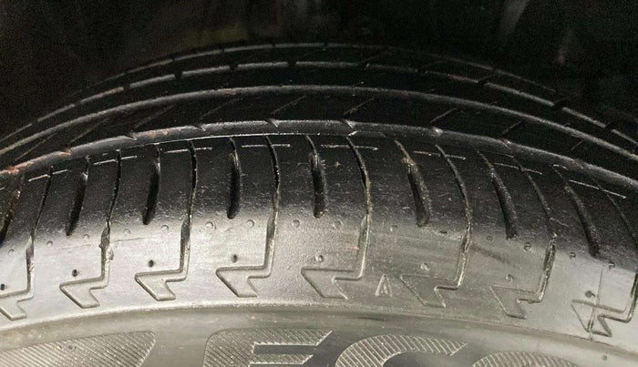 2018 Honda WR-V 1.2L I-VTEC VX MT, Petrol, Manual, 65,761 km, Right Front Tyre Tread