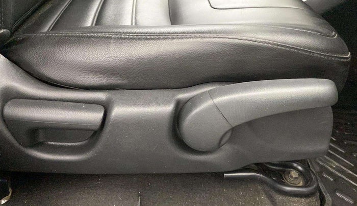 2018 Honda WR-V 1.2L I-VTEC VX MT, Petrol, Manual, 65,761 km, Driver Side Adjustment Panel