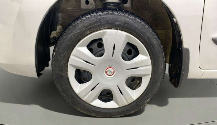 2015 Maruti Wagon R 1.0 VXI, Petrol, Manual, 77,532 km, Left Front Wheel