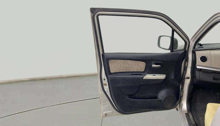2015 Maruti Wagon R 1.0 VXI, Petrol, Manual, 77,532 km, LHS Front Door