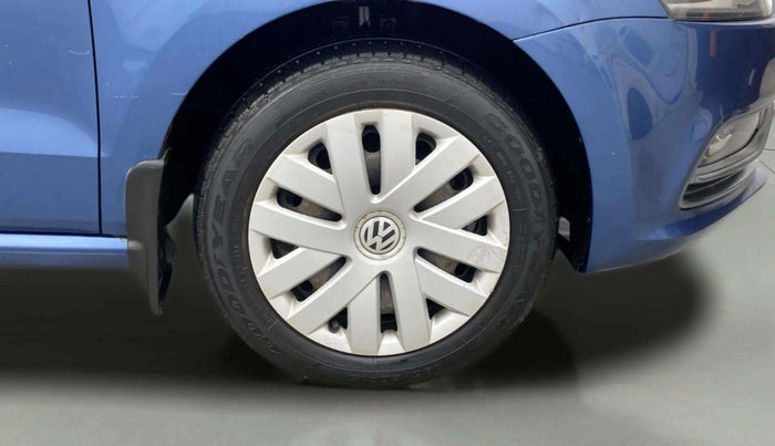 2017 Volkswagen Polo COMFORTLINE 1.5L, Diesel, Manual, 51,909 km, Right Front Wheel