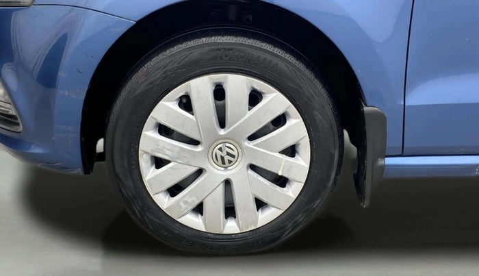 2017 Volkswagen Polo COMFORTLINE 1.5L, Diesel, Manual, 51,909 km, Left Front Wheel