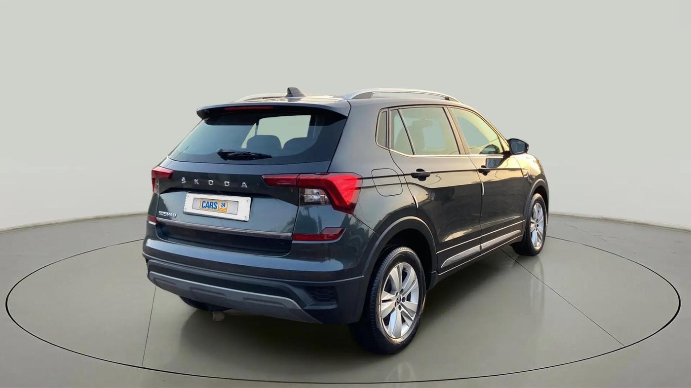 2022 Skoda KUSHAQ AMBITION 1.0L TSI AT, Petrol, Automatic, 32,638 km, Right Back Diagonal