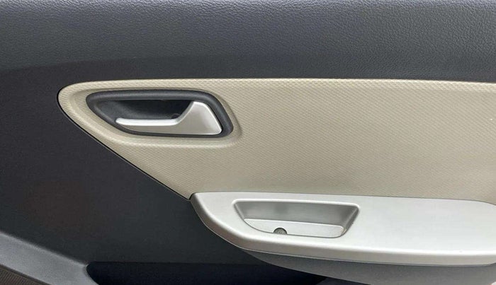 2018 Maruti Alto K10 VXI (O) AMT, Petrol, Automatic, 13,123 km, Driver Side Door Panels Control
