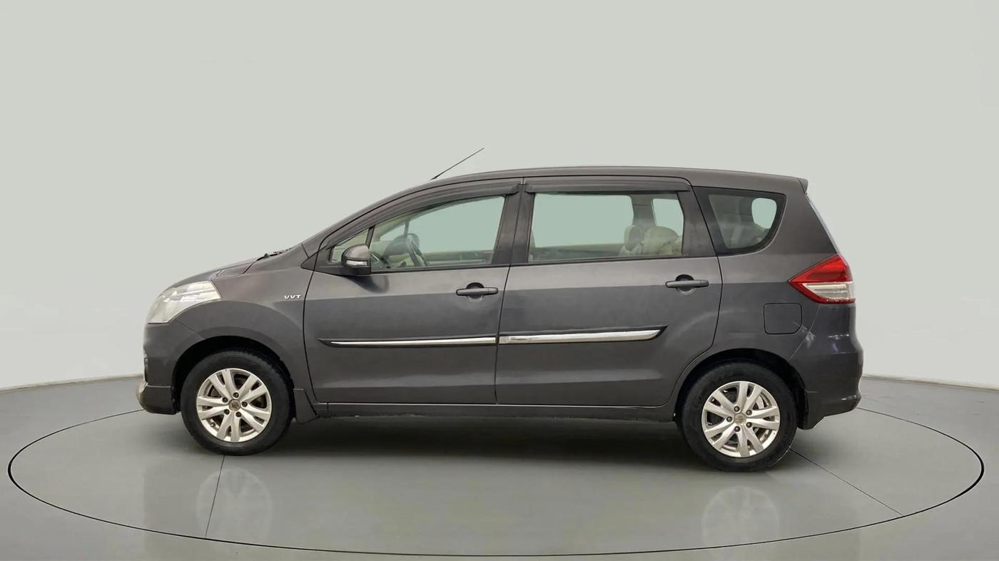 2017 Maruti Ertiga ZXI, CNG, Manual, 38,711 km, Left Side