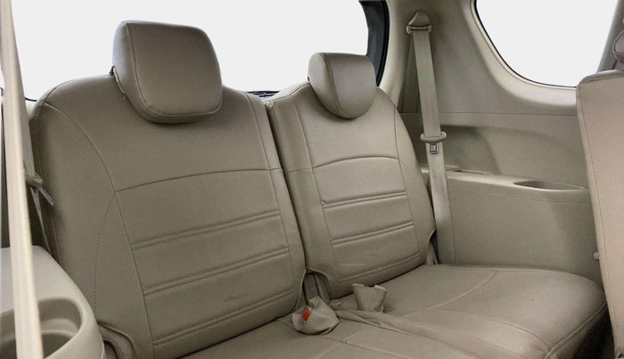 2017 Maruti Ertiga ZXI, CNG, Manual, 38,067 km, Third Seat Row ( optional )