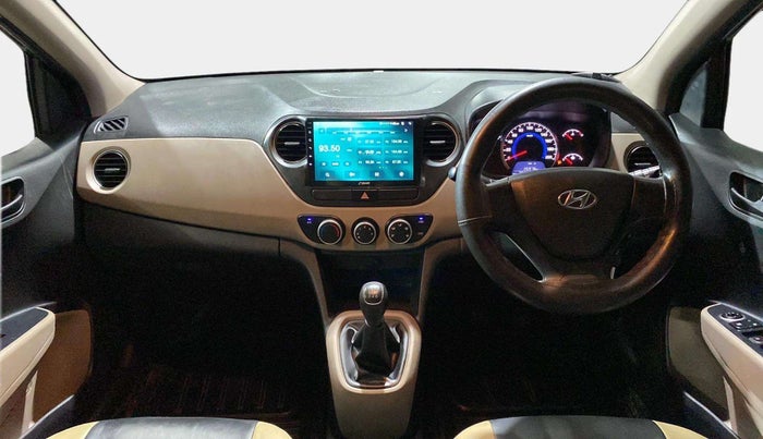2017 Hyundai Grand i10 MAGNA 1.2 KAPPA VTVT, Petrol, Manual, 28,374 km, Dashboard