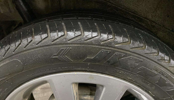 2018 Maruti Wagon R 1.0 VXI+, Petrol, Manual, 55,998 km, Right Rear Tyre Tread