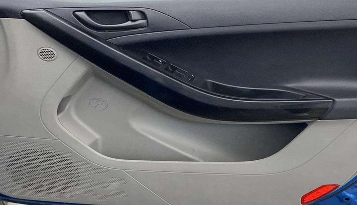 2018 Tata NEXON XM PETROL, Petrol, Manual, 47,185 km, Driver Side Door Panels Control