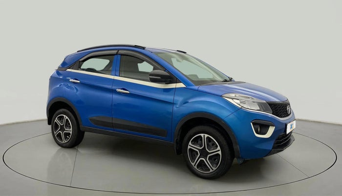 2018 Tata NEXON XM PETROL, Petrol, Manual, 47,185 km, Right Front Diagonal